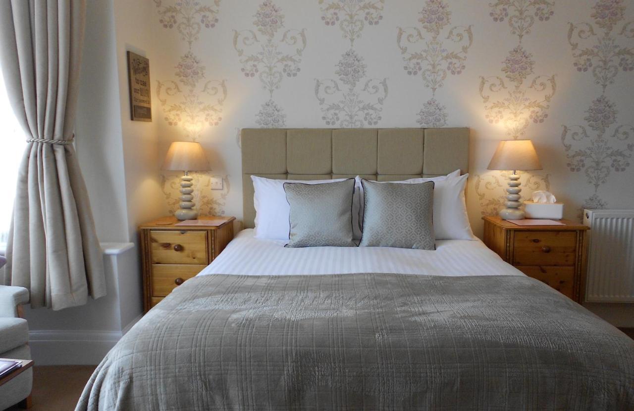 Between The Bays Exclusively For Adults Llandudno Luaran gambar